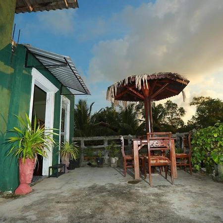 Galle Paradise Inn ภายนอก รูปภาพ